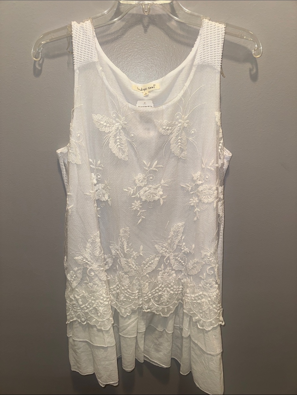 indigo soul White Embroidered Lace and Mesh Sleeveless Tank